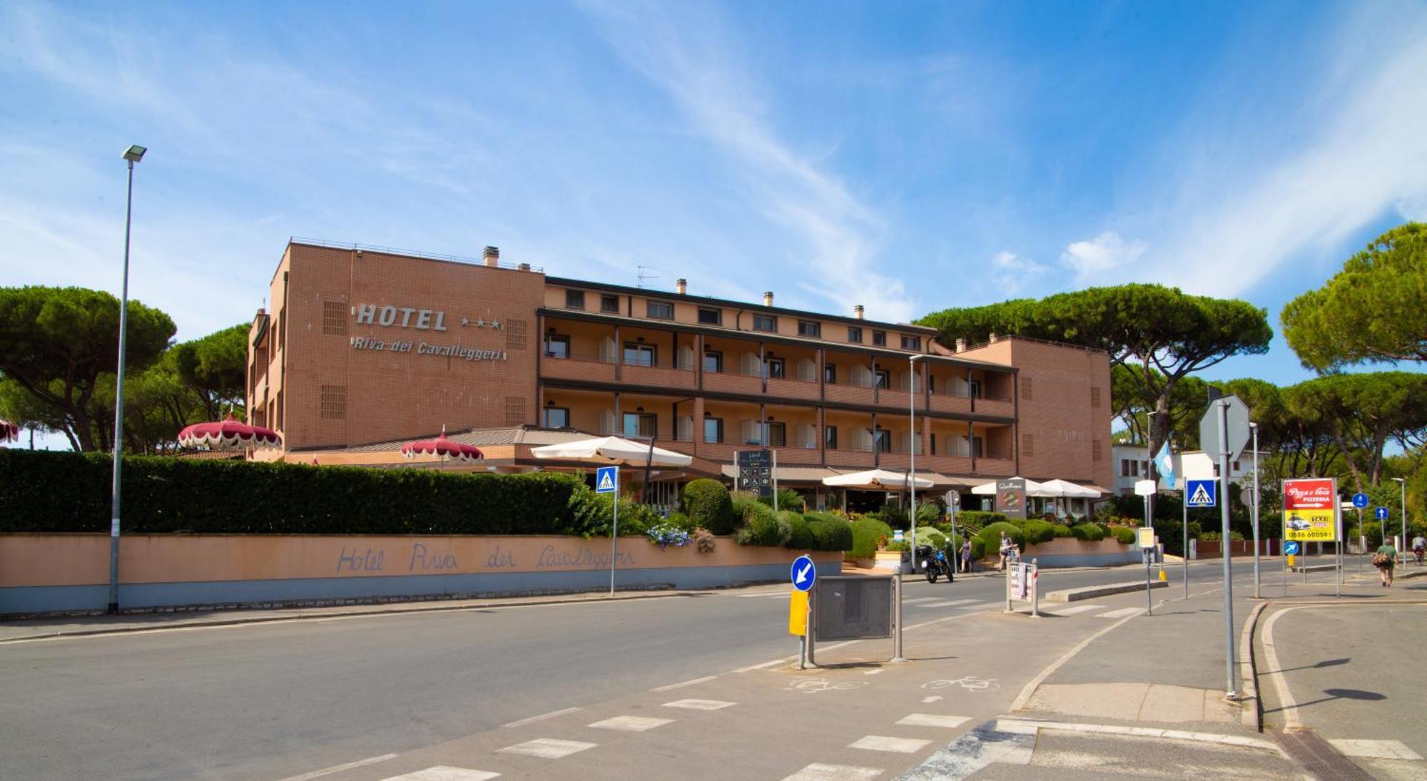 Riva Dei Cavalleggeri 3*